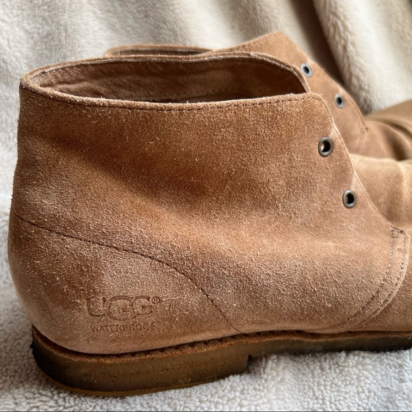 Ugg Leighton Waterproof Suede Chukka 